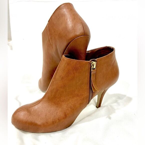 Bonnibel caramel high heel booties size 10 - Picture 4 of 12